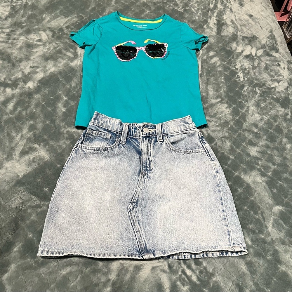 Girls Calvin Klein Teal Sequin Tee & Old Navy Denim Skirt Set Size 8-10